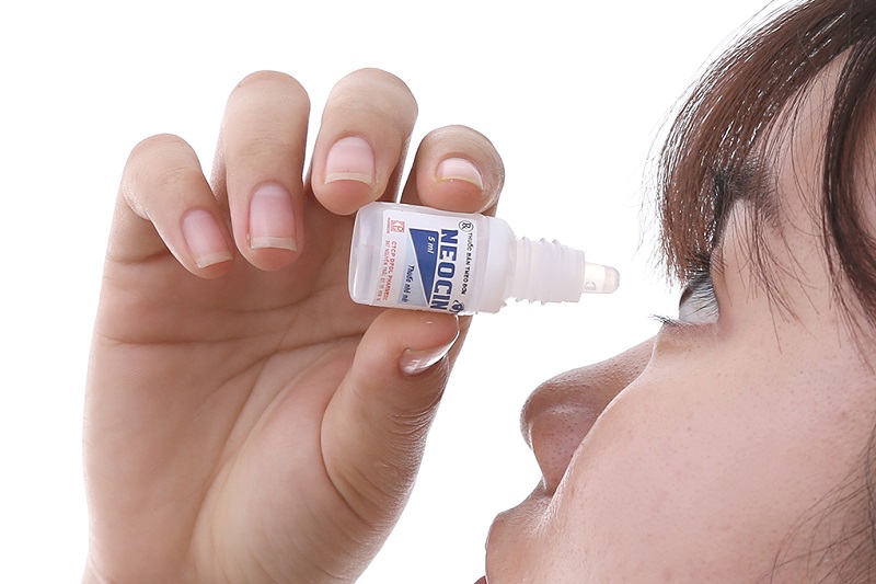 Thuốc nhỏ mắt Neocin kháng viêm cho mắt khi bị đau mắt