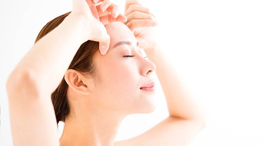 Bài tập số 2 phòng tránh nếp nhăn xuất hiện ở đuôi mắt