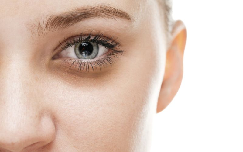 Mắt bỗng nhiên bị mờ là do đâu?