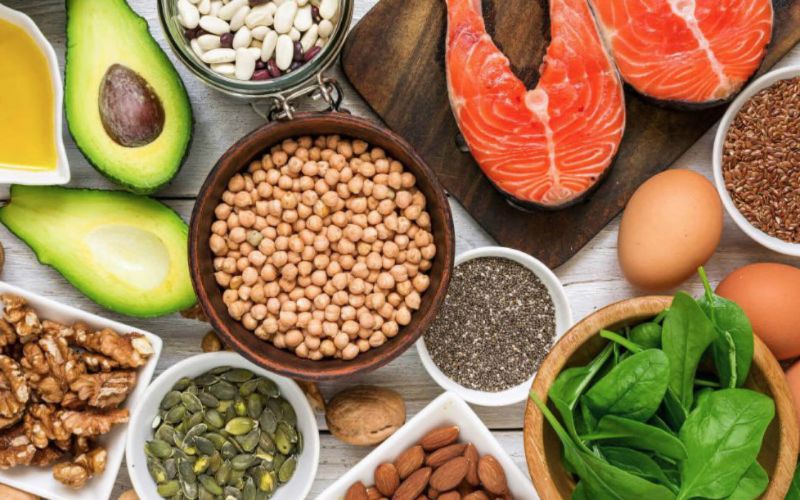 Nguồn thực phẩm chứa nhiều vitamin giúp cho mắt sáng khỏe, giảm nhòe mắt