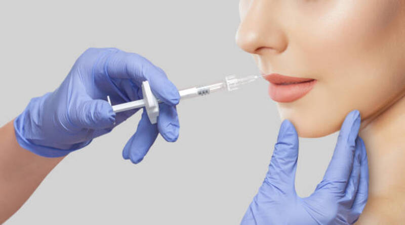 Tiêm môi thường không xảy ra các tác dụng phụ hoặc ảnh hưởng xấu đến cơ thể Tiêm môi thường không xảy ra các tác dụng phụ hoặc ảnh hưởng xấu đến cơ thể