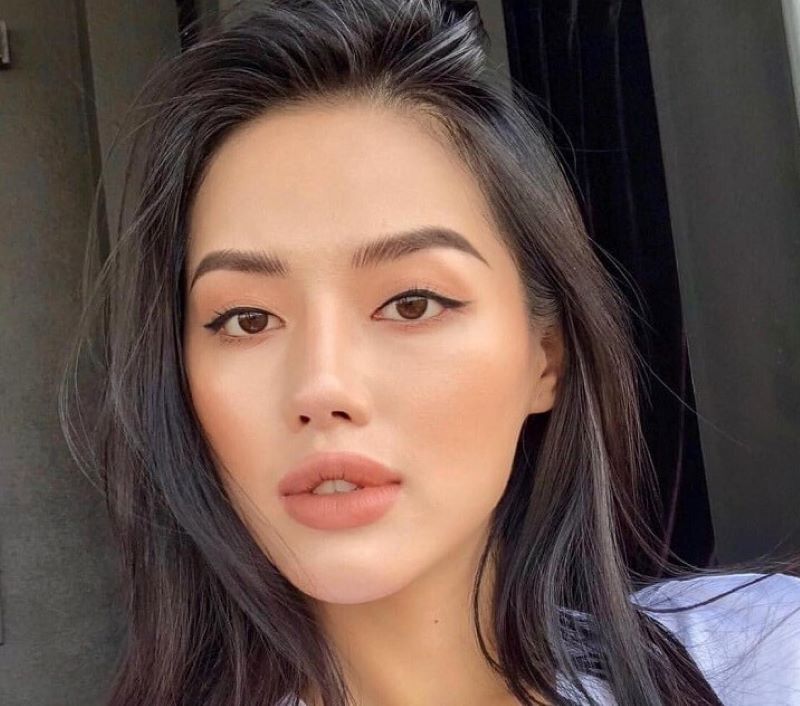 Tiêm filler môi tều mang đến sự quyến rũ, gợi cảm Tiêm filler môi tều mang đến sự quyến rũ, gợi cảm