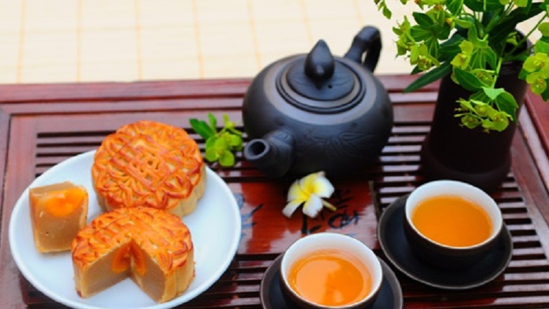 Nên ăn bánh trung thu lượng vừa phải để tránh tăng cân