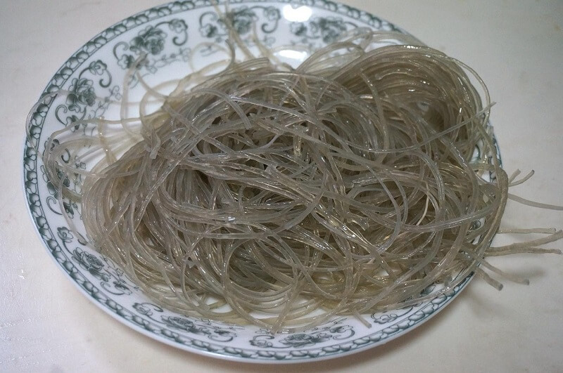 Miến bao nhiêu calo? Có béo không? Cách ăn không tăng cân