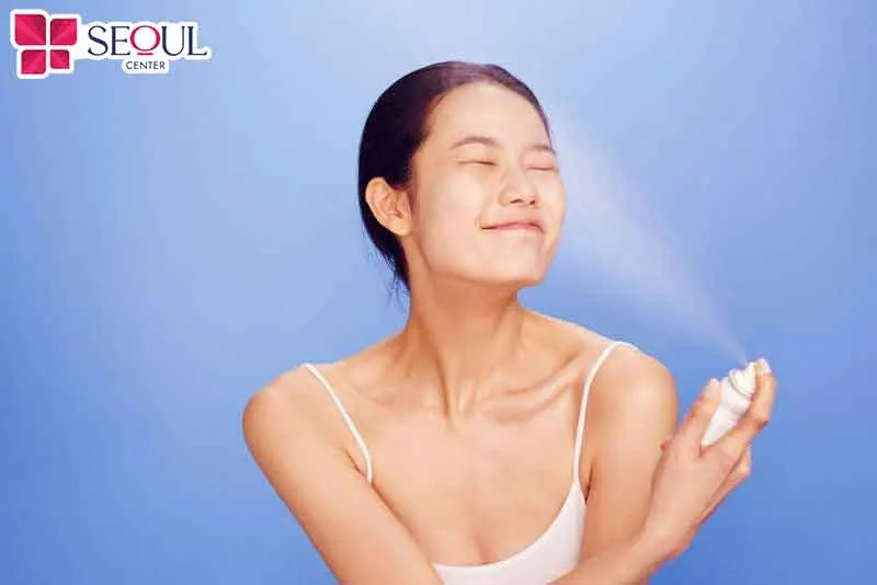 Dưỡng ẩm thường xuyên bằng lotion hoặc cream để không bị khô da, và tránh chà xát da quá mạnh