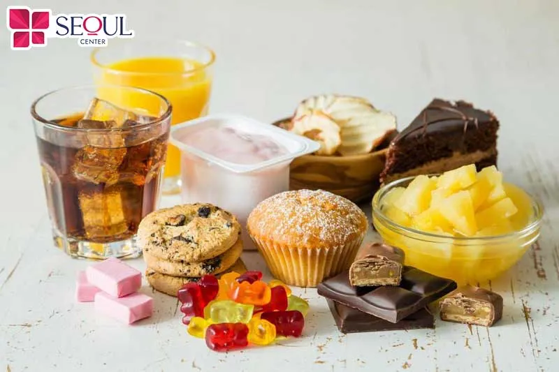 Hạn chế thực phẩm nhiều đường để tránh gây hại cho làn da và nâng cao hiệu quả chăm sóc da mặt