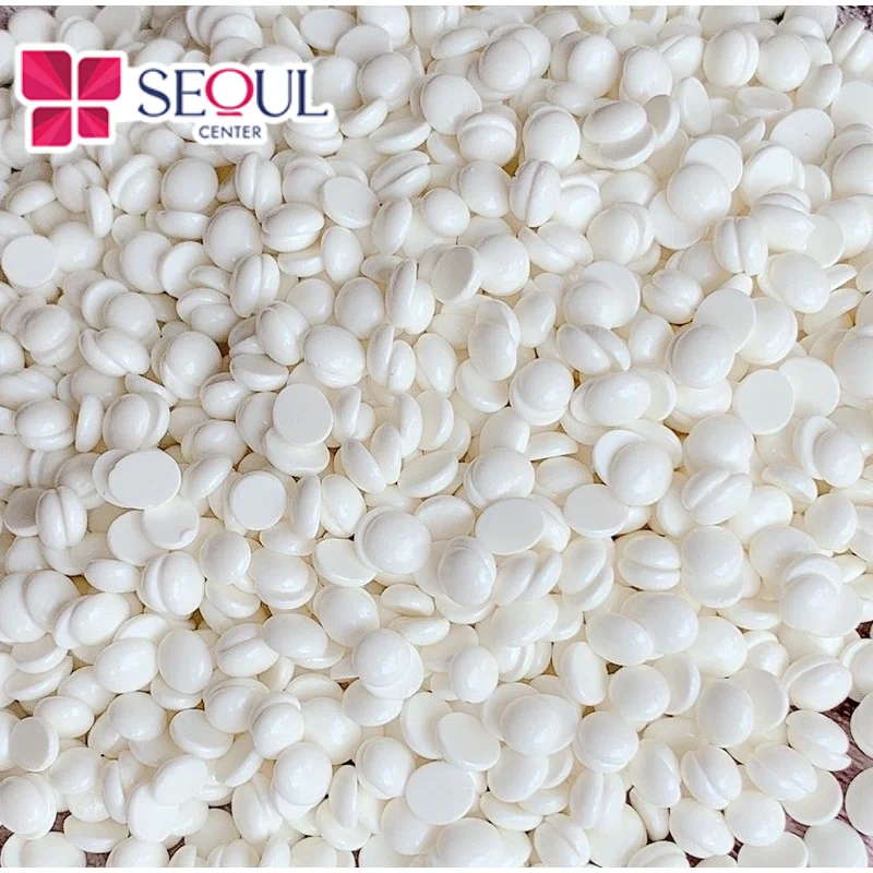 Sáp nóng sẽ giúp lấy tận gốc nang lông, làm lông chậm mọc nhưng sẽ gây đau