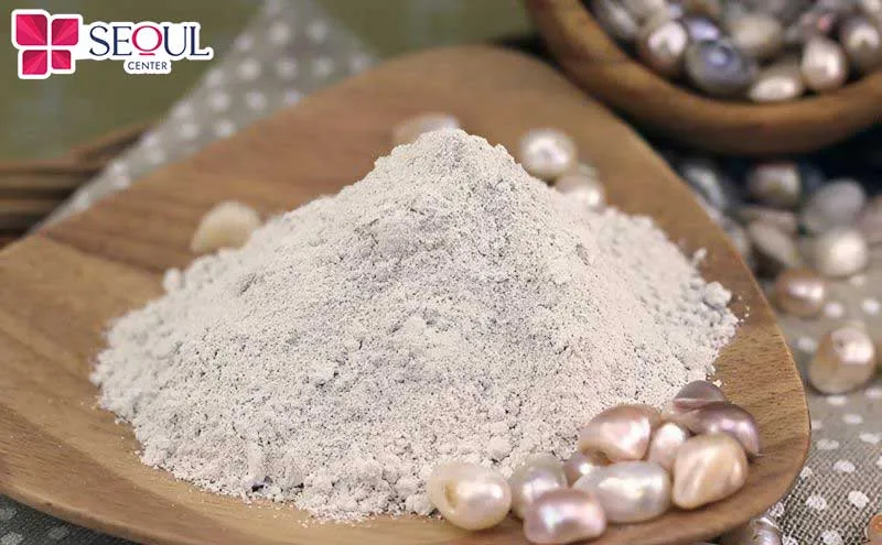 Lựa chọn mua bột ngọc trai ở những nơi uy tín, đảm bảo an toàn trước khi sử dụng lên làn da 