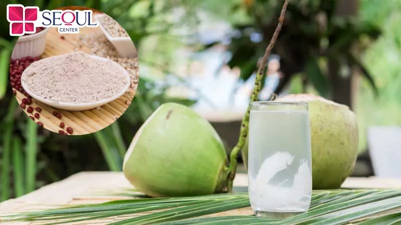 Nước dừa tươi kết hợp cùng bột đậu đỏ – công thức đơn giản nhưng mang lại làn da sáng mịn đầy sức sống