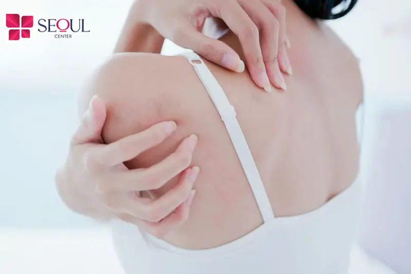 Bạn không nên thực hiện bất kỳ phương pháp triệt lông nào lên vùng da đang có vết thương