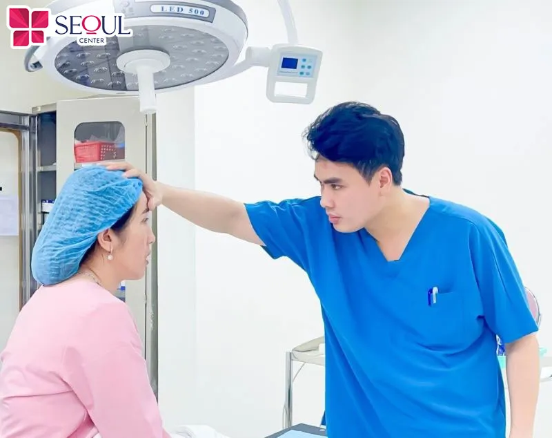 Những người có đuôi mắt xệ, da chùng nhão sẽ đặc biệt phù hợp với phương pháp căng da ở vùng thái dương
