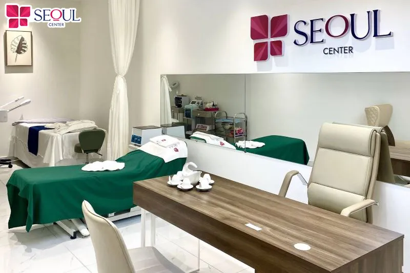 Khách hàng sẽ được chuyên viên thăm khám trực tiếp, tư vấn tại phòng riêng biệt để mang lại cảm giác thư giãn