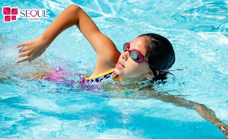 Sau tỉa lông nên tránh bơi lội để phòng ngừa nhiễm trùng da