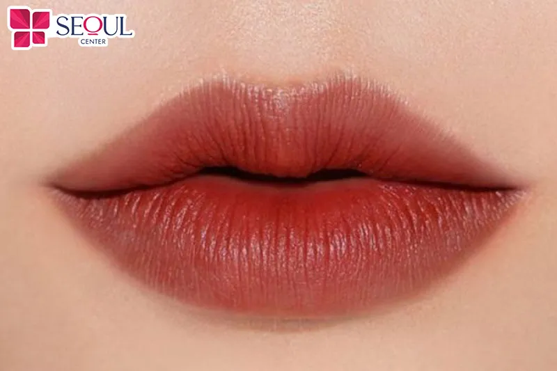 Đỏ nâu - tone màu của sự quyến rũ và sang trọng