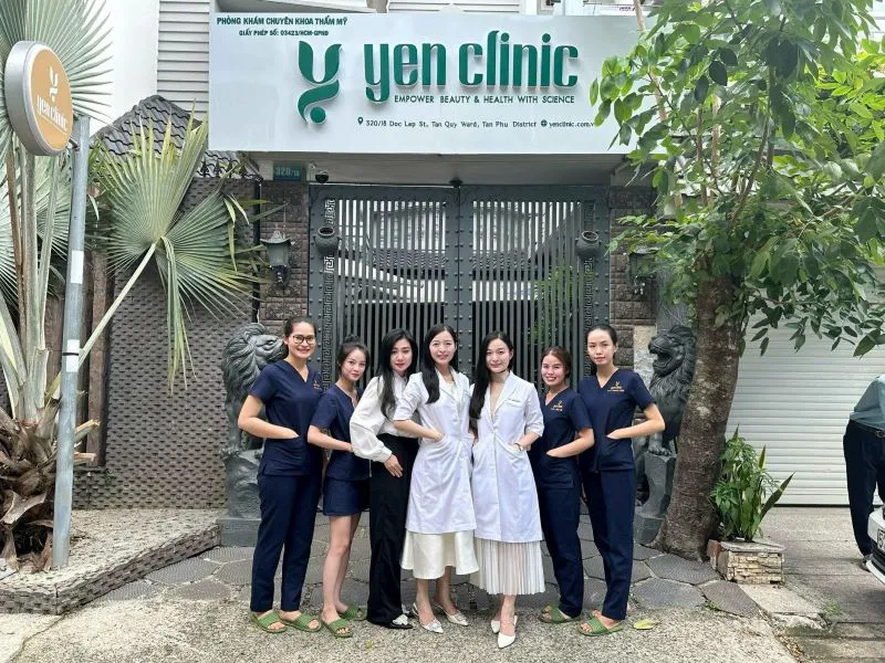 Phòng khám Yen Clinic sở hữu đội ngũ bác sĩ, kỹ thuật viên được đào tạo chuyên môn sâu