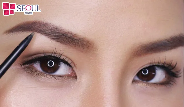 Sau khi đã xác định 3 điểm, tạo khuôn mày hài hòa, cuối cùng tô đều chân mày để tạo dáng hoàn chỉnh