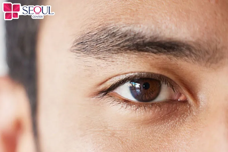 Đàn ông có lông mày chổi xể thường khá nóng tính, sự nghiệp gặp nhiều trắc trở, tình duyên không viên mãn