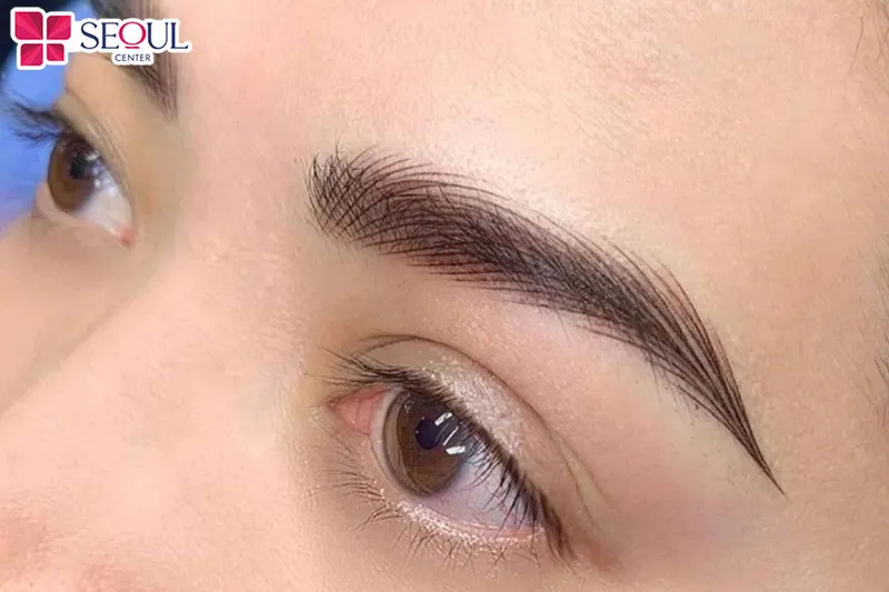 Phun mày theo kỹ thuật điêu khắc 6D tạo dáng mày đẹp sống động, sợi mày mỏng, hài hòa gương mặt