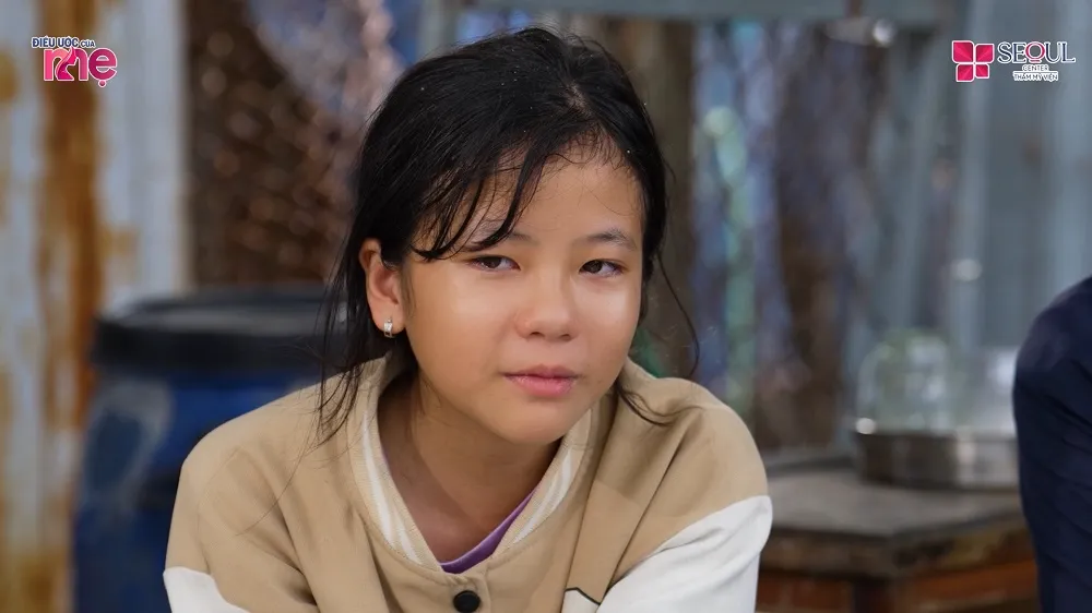 Cô bé Như Quỳnh vẫn còn ám ảnh khoảnh khắc ba mất và buồn bã vì những lời hứa mà người mẹ không thực hiện