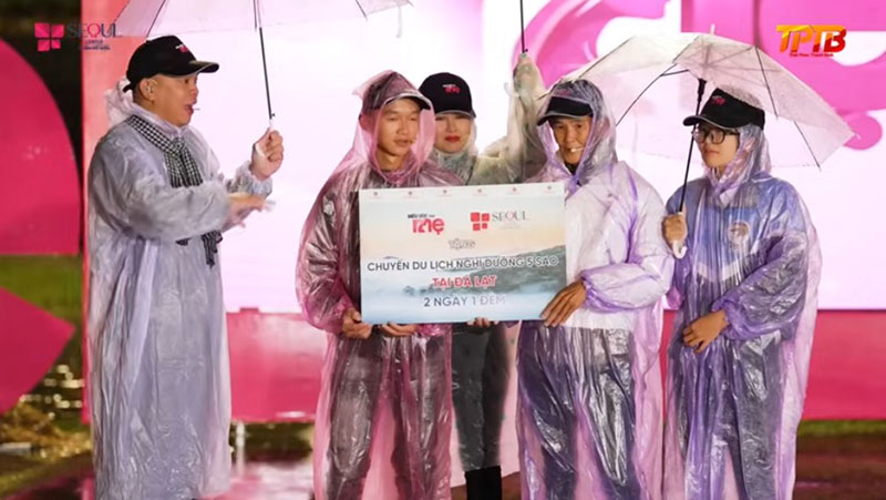 Gia đình chị Hiền được tài trợ 100% chi phí đi du lịch Đà Lạt 2 ngày 1 đêm