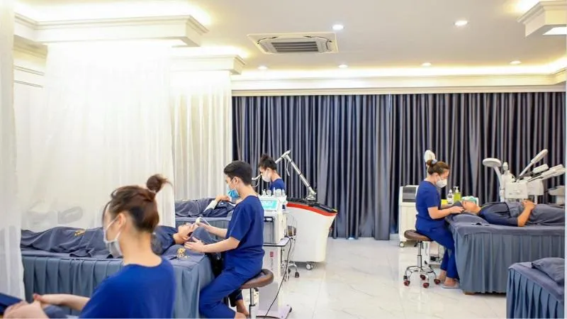 Viện thẩm mỹ và Đào tạo VI.VA sử dụng công nghệ thẩm mỹ hiện đại được chuyển giao từ Hàn Quốc