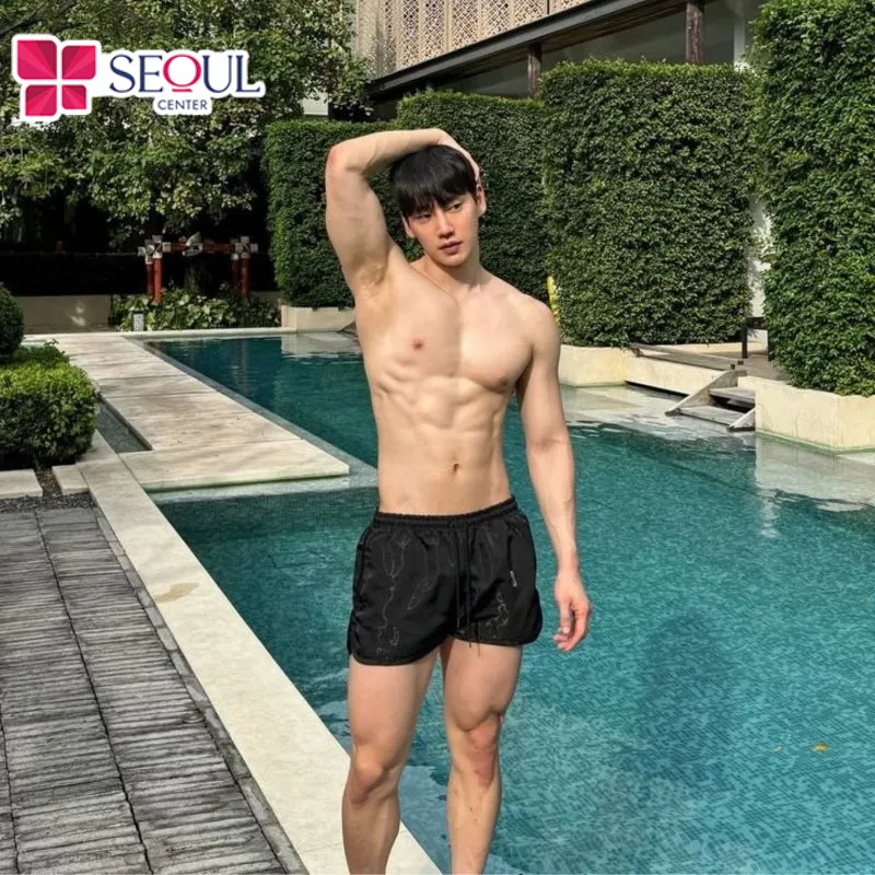 Sau khi triệt lông ngực, bạn hoàn toàn thoải mái thể hiện phong cách bản thân, giúp da hạn chế viêm