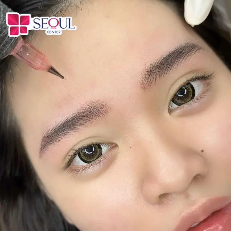 Phun xăm chân mày giúp mang lại dáng mày hài hòa hơn với gương mặt