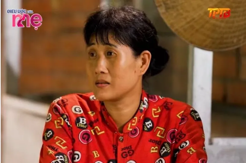 Chị Lê Phương Thảo - Người mẹ trở thành trụ cột gia đình, một mình nuôi con sau khi chồng mất, luôn chịu khó buôn bán để có tiền nuôi con ăn học