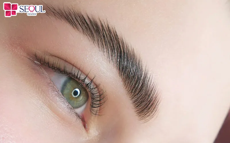 Giá định hình chân mày không giá cao, phù hợp với hầu hết các đối tượng muốn cải thiện dáng mày