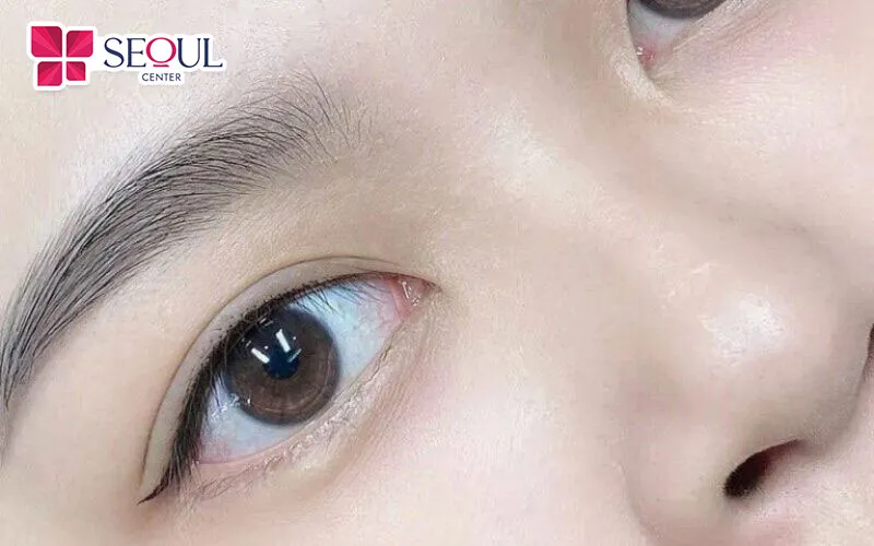 Đây là kiểu phun phù hợp với những ai có đôi mắt nhỏ, sụp mí