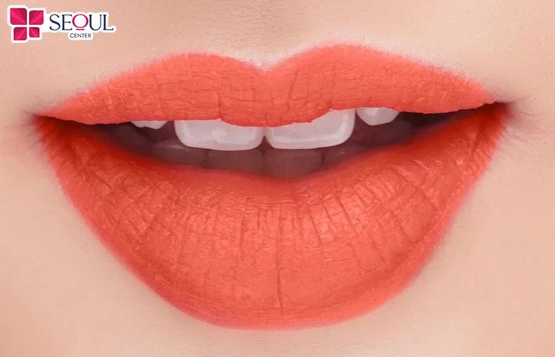 Phun môi màu cam cà rốt cần được thực hiện theo quy trình cụ thể