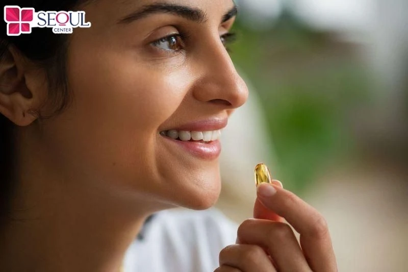 Bổ sung dinh dưỡng bằng cách uống viên nang hoặc thực phẩm giàu vitamin, dưỡng chất cũng giúp da sáng khỏe