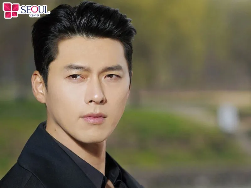 Người sở hữu lông mày sư tử có những đặc điểm như trán cao, đuôi mắt nhỏ hay chiếc cằm đầy đặn thường có hậu vận suôn sẻ