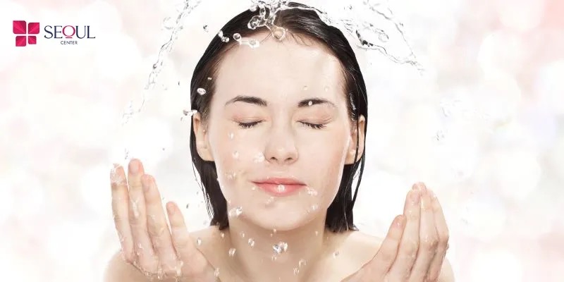 Nếu vô tình làm chân mày bị dính nước sau điêu khắc có thể gây loang mực, mất nét, đứt gãy sợi mày sau điêu khắc