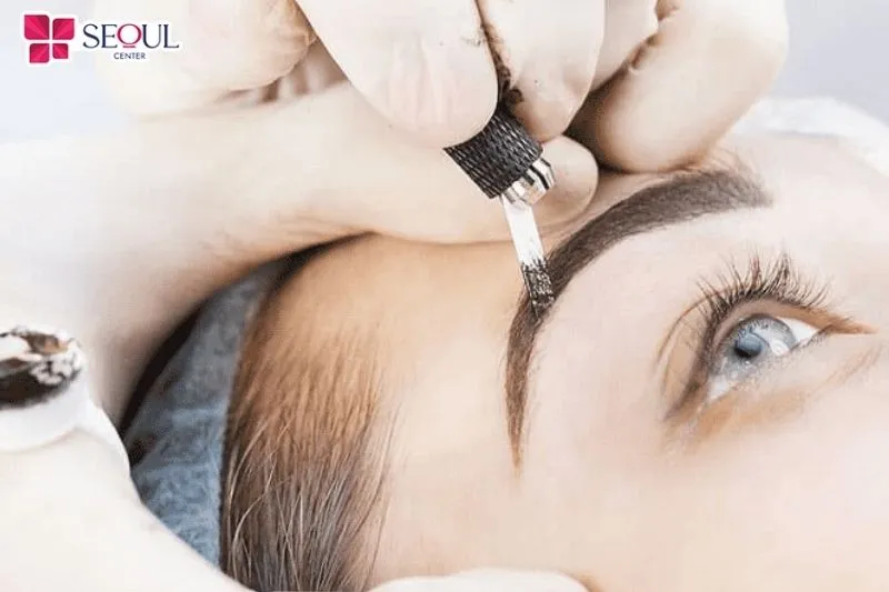 Tay nghề kỹ thuật viên không vững có thể làm xuất hiện mụn nước sau khi phun