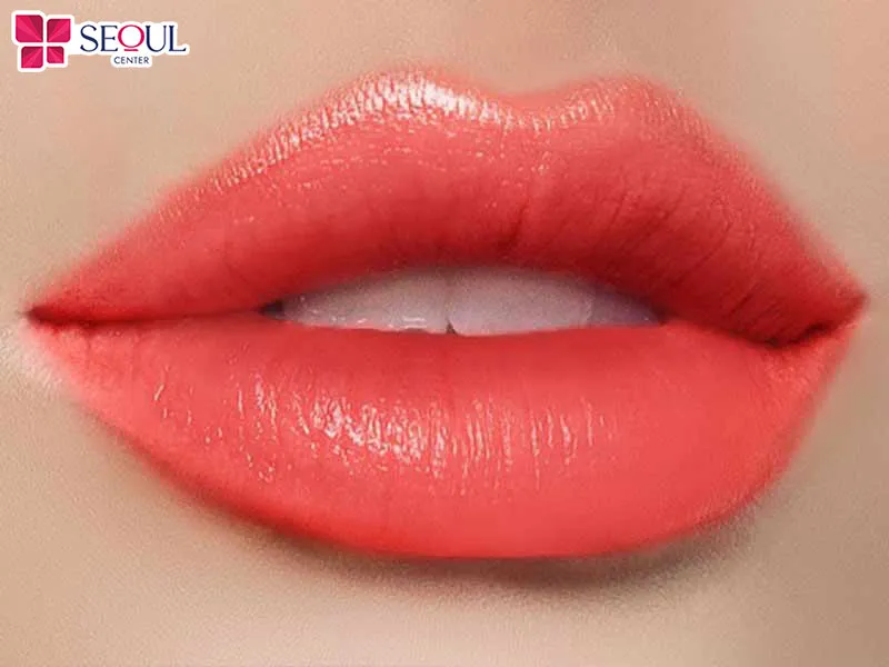 Phun môi màu hồng san hô phù hợp với da ngăm, da trắng, da vàng