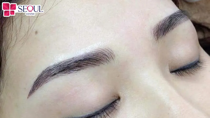 Lông mày phun tán bột bao lâu thì bong là thắc mắc chung của nhiều chị em