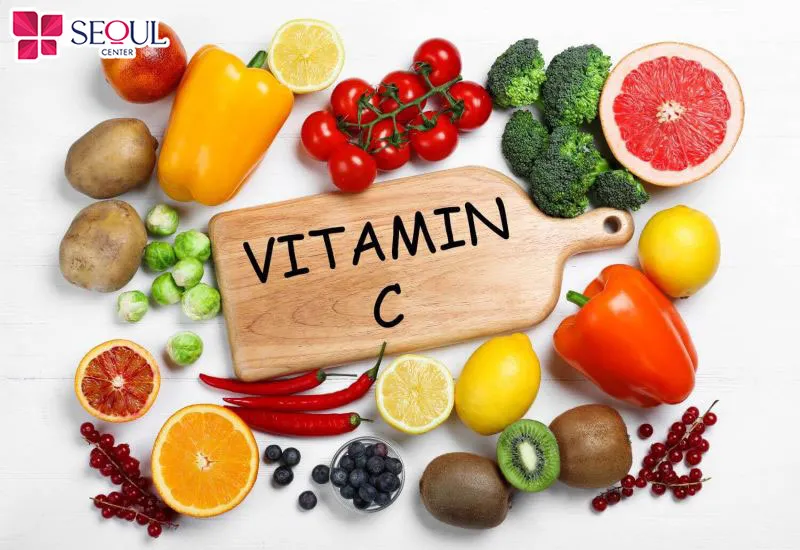 Bổ sung thực phẩm giàu vitamin C cho cơ thể khi bị mụn nước sau phun để thúc đẩy môi hồi phục từ bên trong