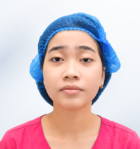 Khách hàng trước thực hiện góc nghiêng
