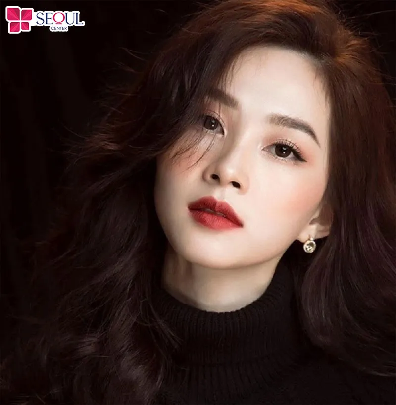 Lựa chọn mày chân mày phù hợp với màu tóc sẽ giúp gương mặt trẻ trung, hài hòa và thanh thoát hơn