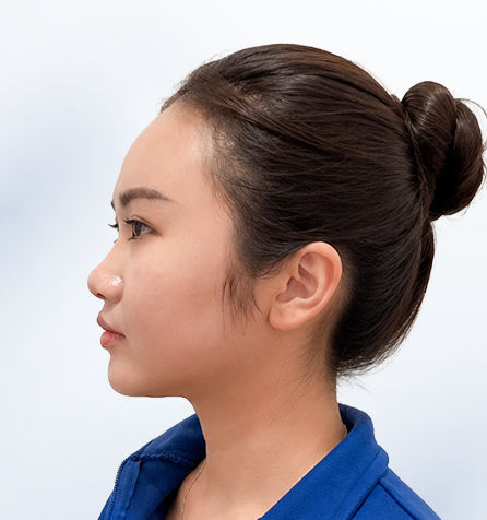 Khách hàng trước thực hiện chính diện