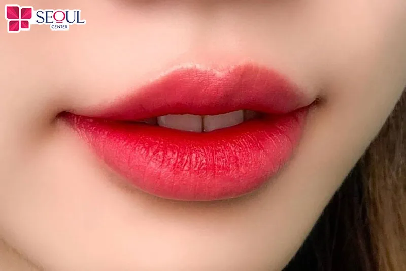 Chọn giờ tốt xăm môi sẽ giúp quá trình thực hiện diễn ra suôn sẻ, kết quả đẹp như ý
