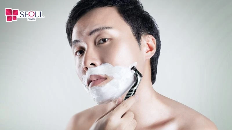 Khi áp dụng cách cạo râu không cần kem bạn cần sử dụng nguyên liệu thiên nhiên thay thế sau đó cạo cẩn thận theo hướng dẫn
