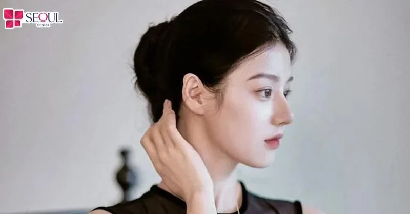 Những có có tai cao hơn lông mày thường có gia đạo thịnh vượng, cuộc sống sung túc
