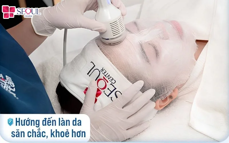 Kiên trì đi spa định kỳ kết hợp dưỡng da tại nhà giúp làn da luôn khỏe mạnh và rạng rỡ