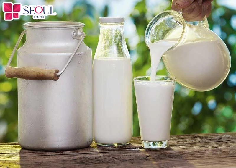Uống sữa sau điêu khắc chân mày sẽ cung cấp dưỡng chất cho da, hỗ trợ lành thương, lên màu chân mày đẹp