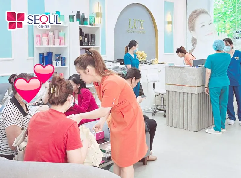 Lux Beauty Center cung cấp dịch vụ tiêm filler với phương án được tư vấn theo đường nét gương mặt và nhu cầu thẩm mỹ của từng khách hàng.