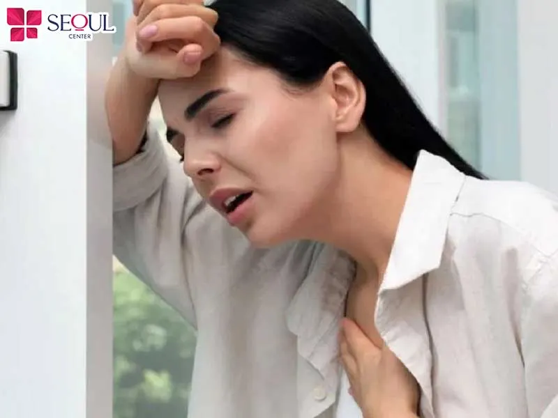 Khó thở là dấu hiệu ngộ độc thuốc tê khi phun xăm môi