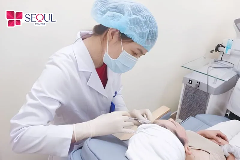 Tay nghề bác sĩ và độ an toàn phòng tiêm quyết định mức giá tiêm Filler Teoxane.
