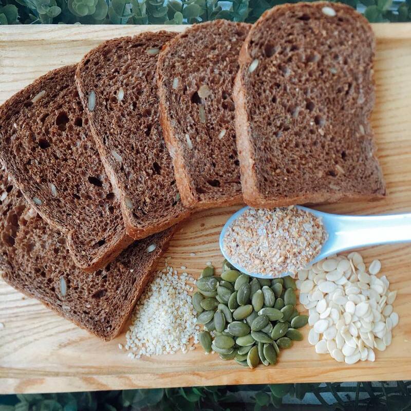 Bánh sandwich đen là lựa chọn không thể thiếu cho chế độ giảm cân khoa học